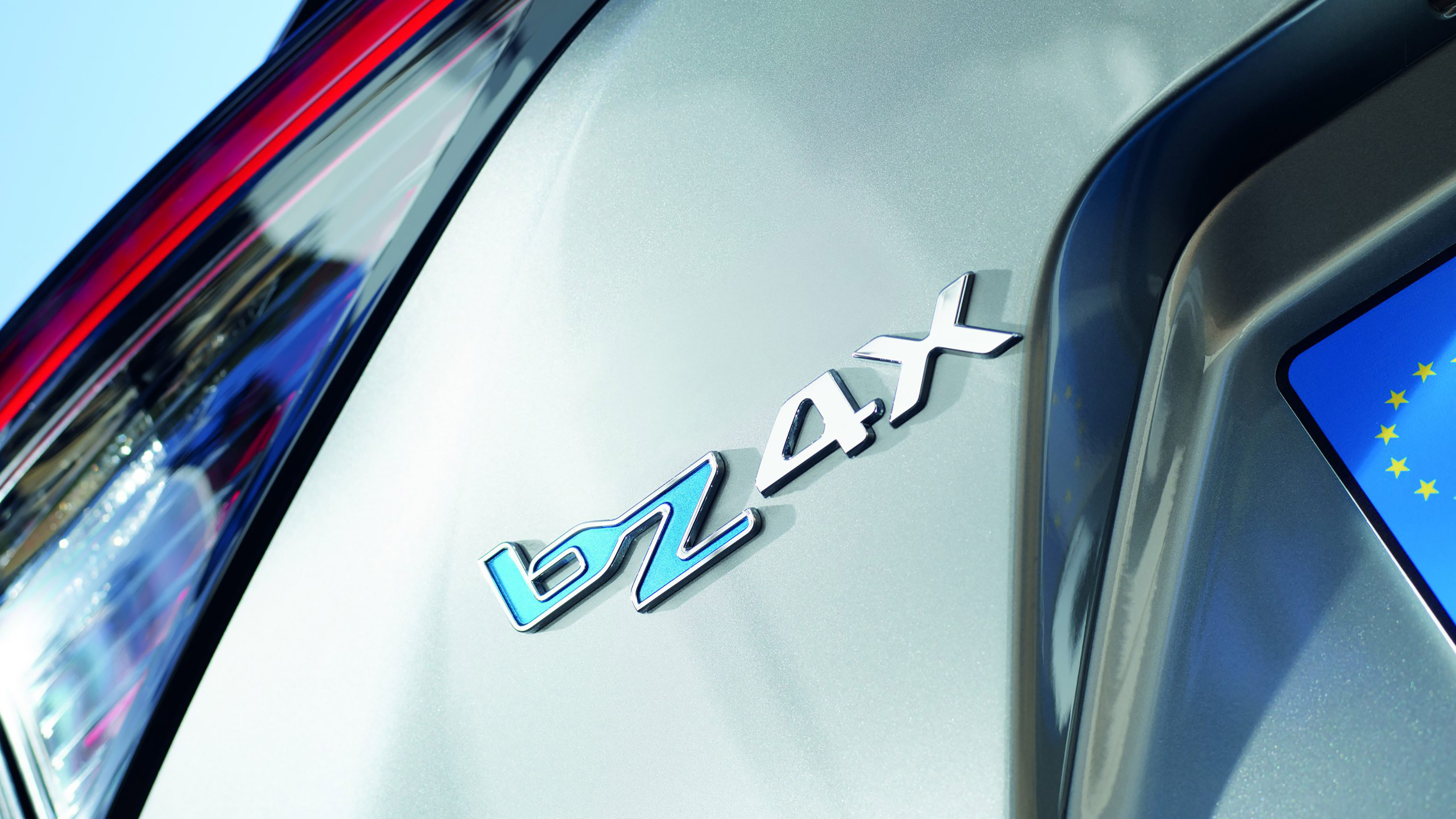 Toyota bZ4x - badge