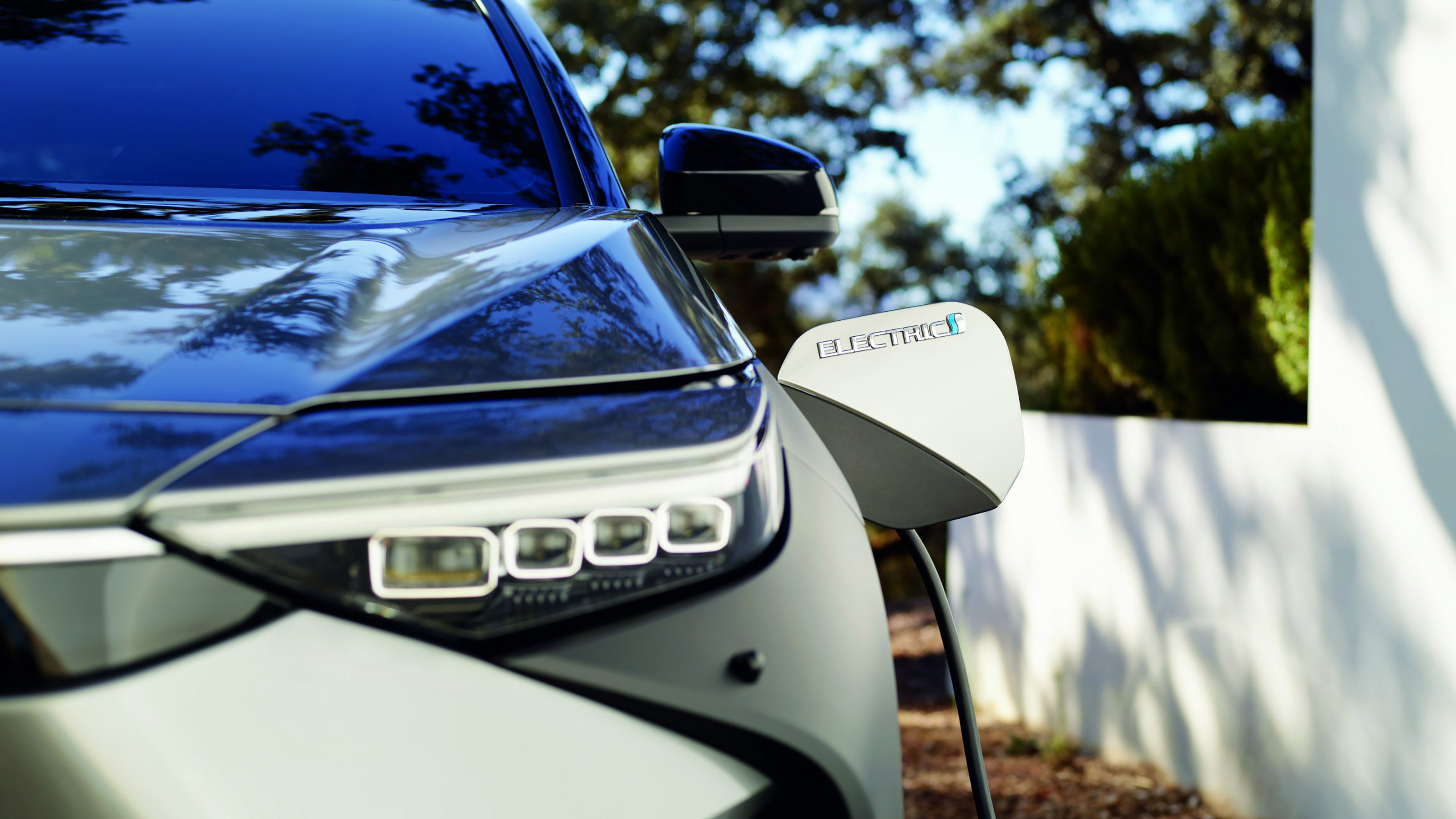 Toyota bZ4x - charging