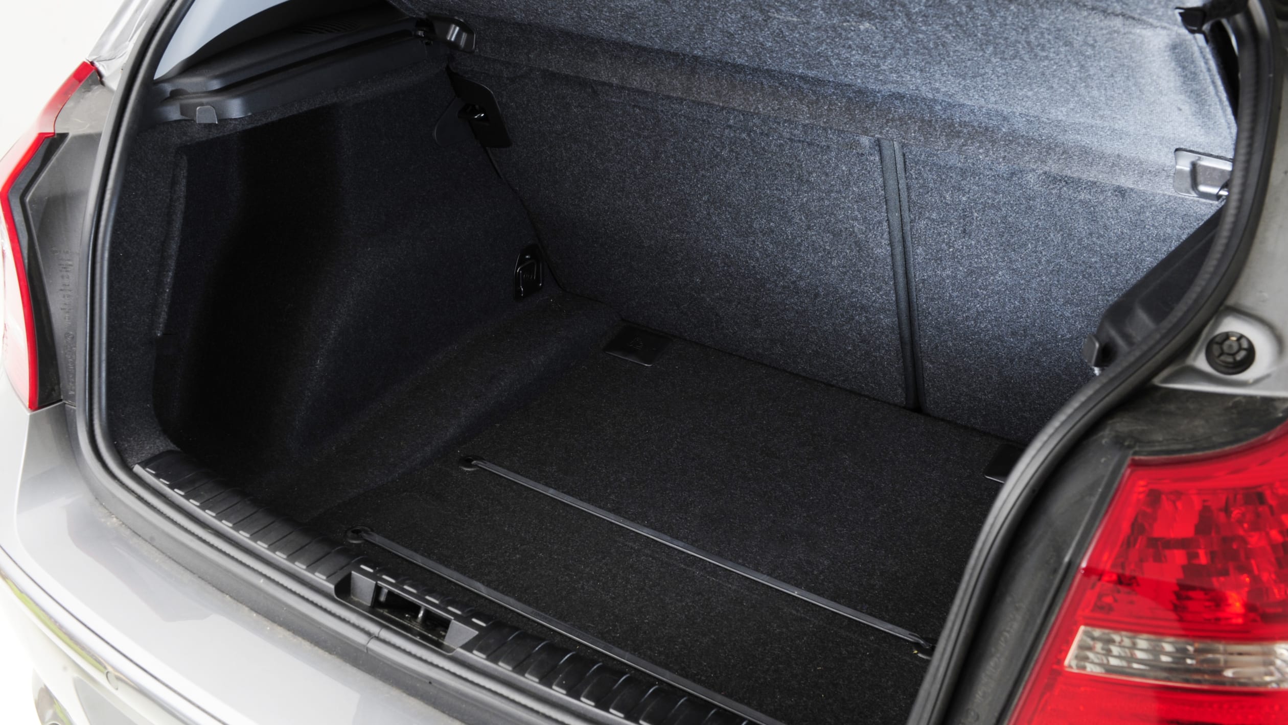 Used BMW 1 Series Mk1 - boot