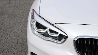 Used BMW 1 Series Mk2 - front light