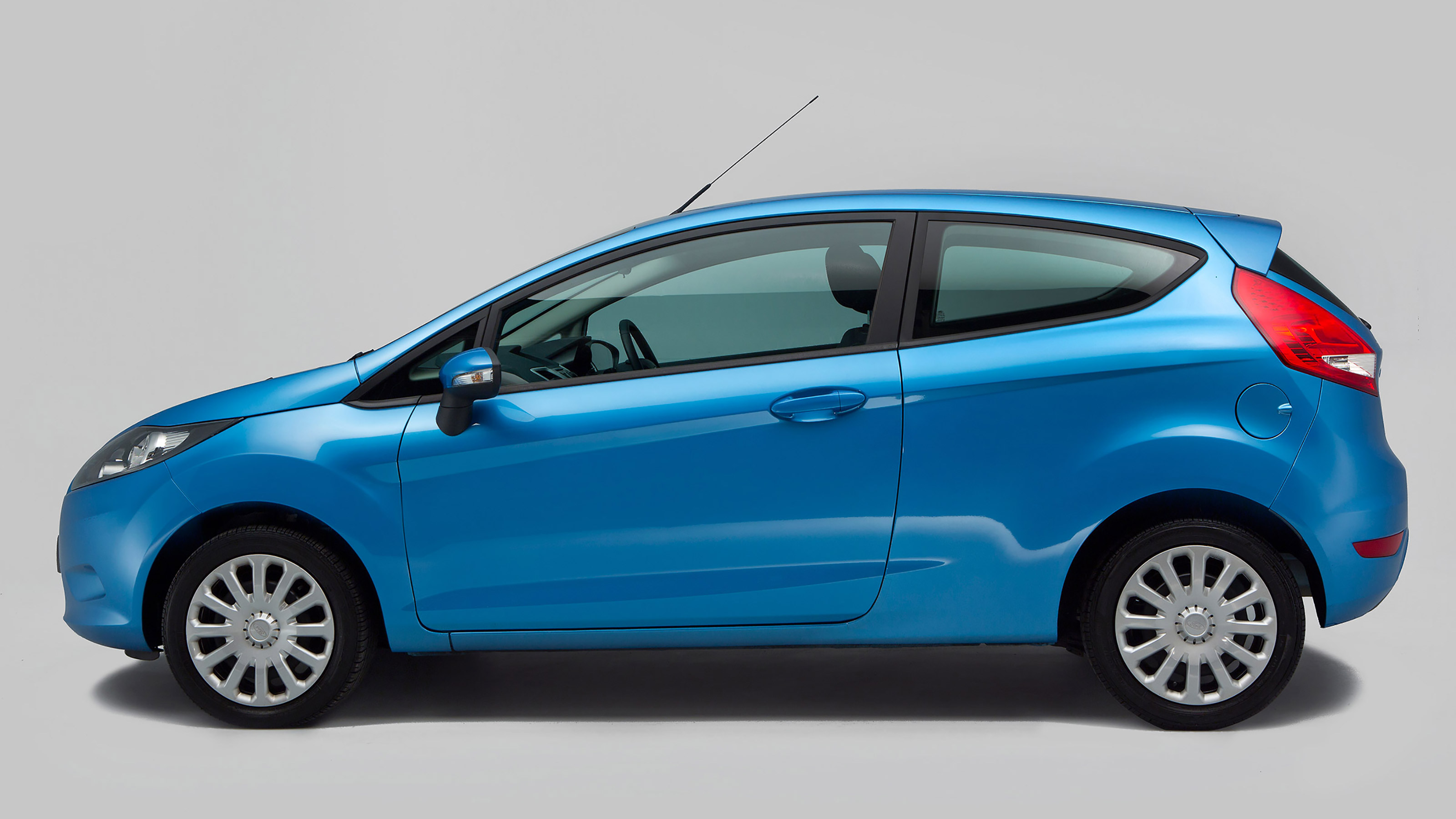 Used Ford Fiesta Mk7 - side