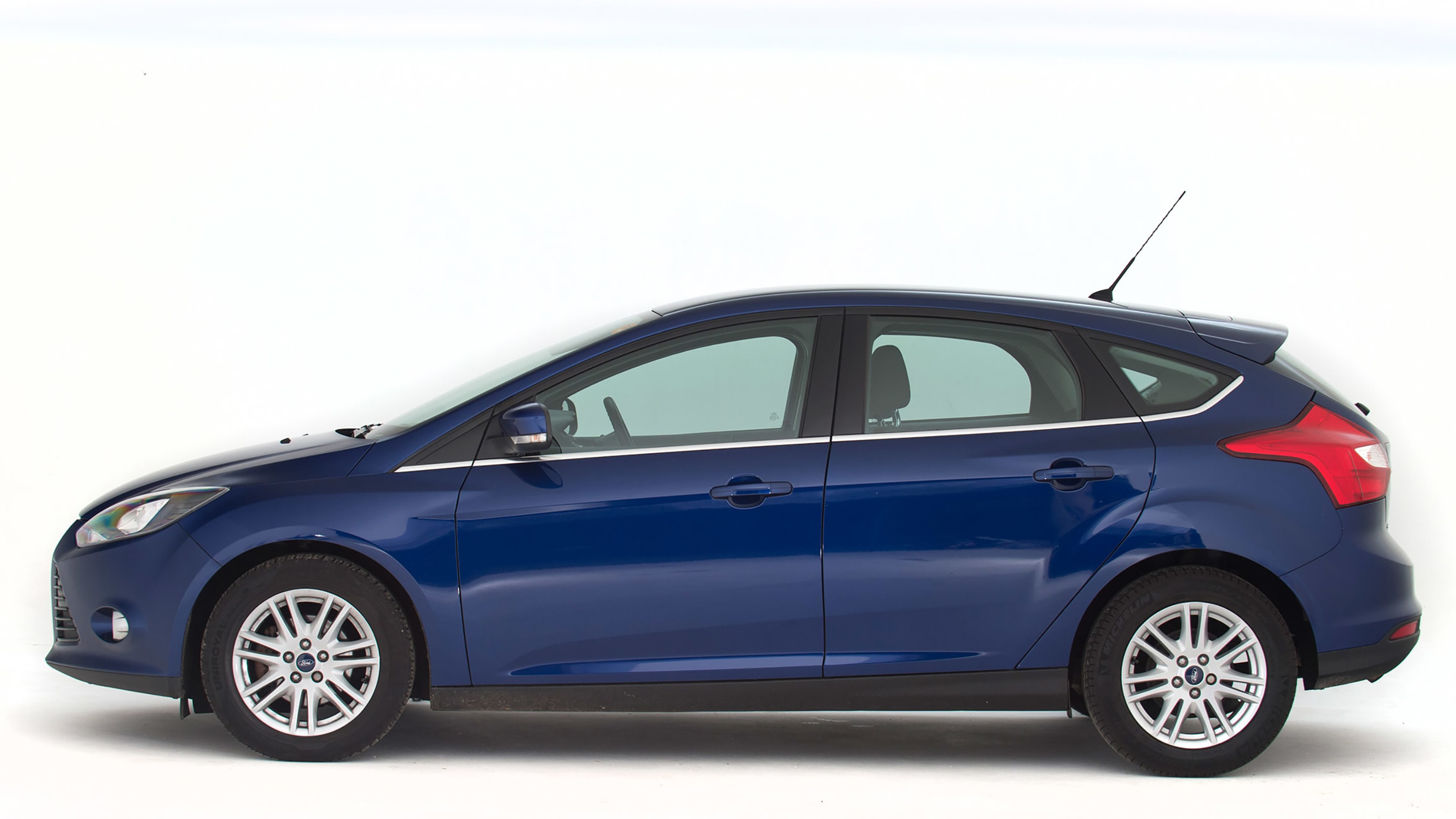 Mk3 Ford Focus - side