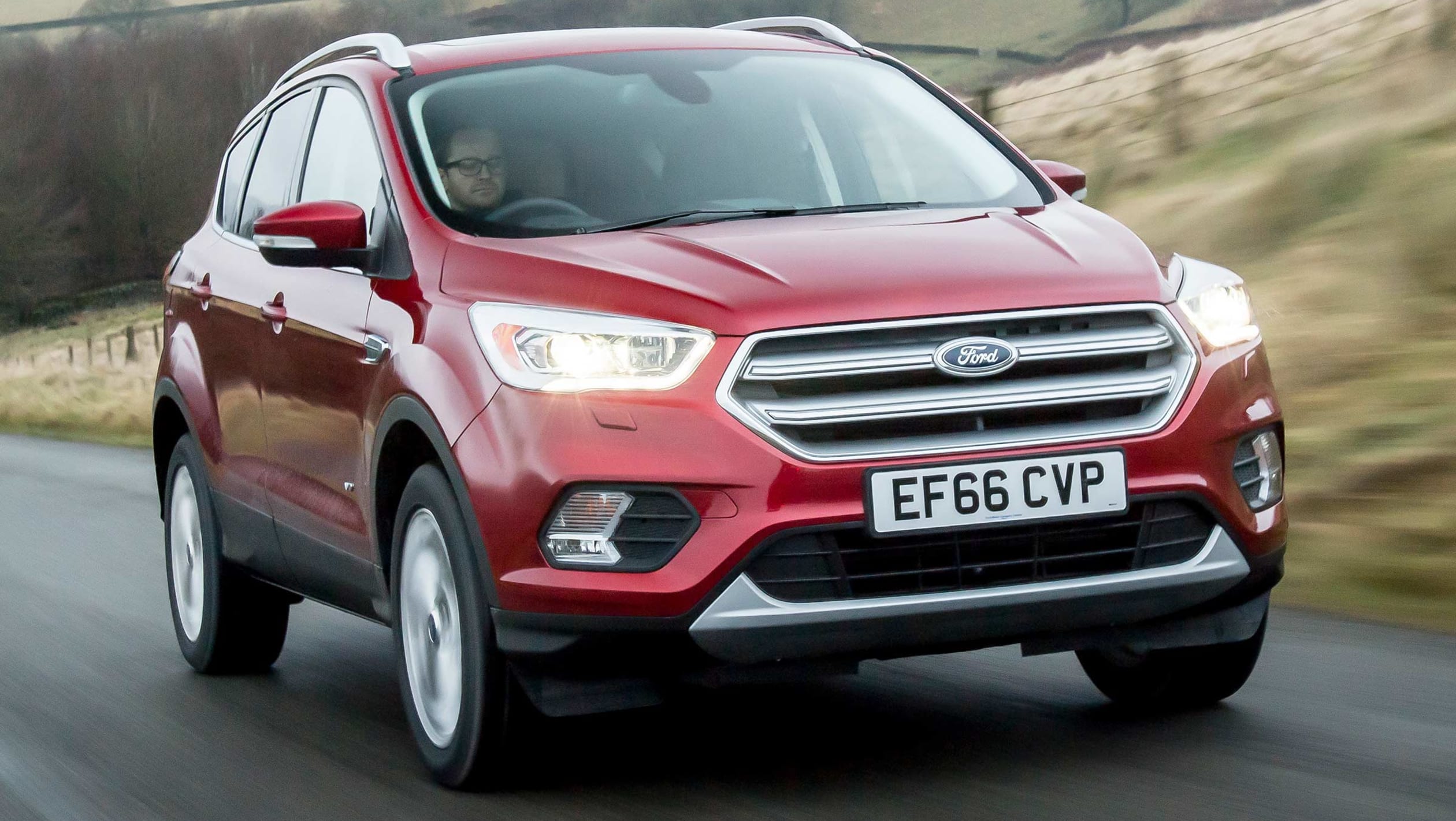 Used Ford Kuga Mk2 - front tracking
