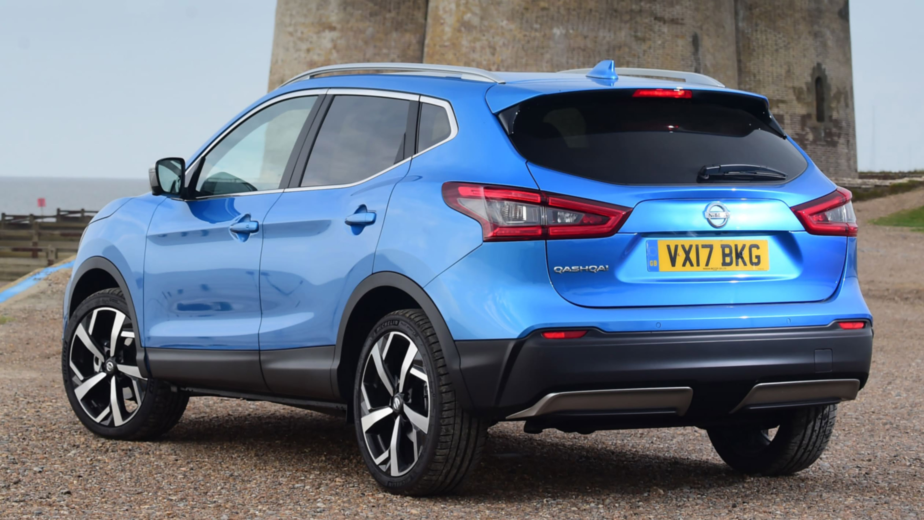 Used Nissan Qashqai Mk2 - rear static