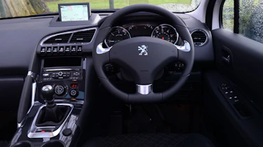 Used Peugeot 3008 Mk1 - dash
