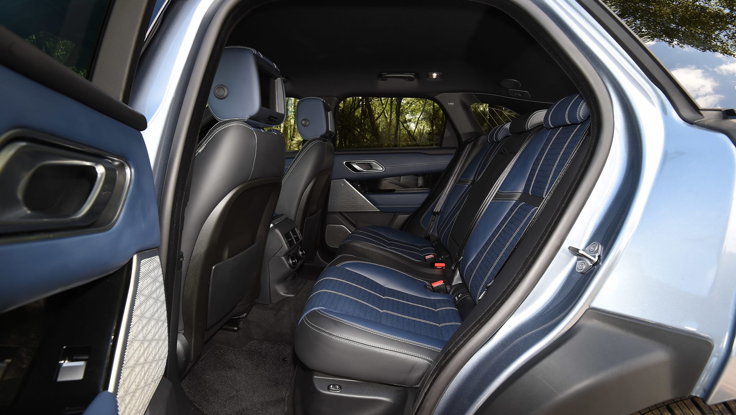 Used Range Rover Velar - rear seats