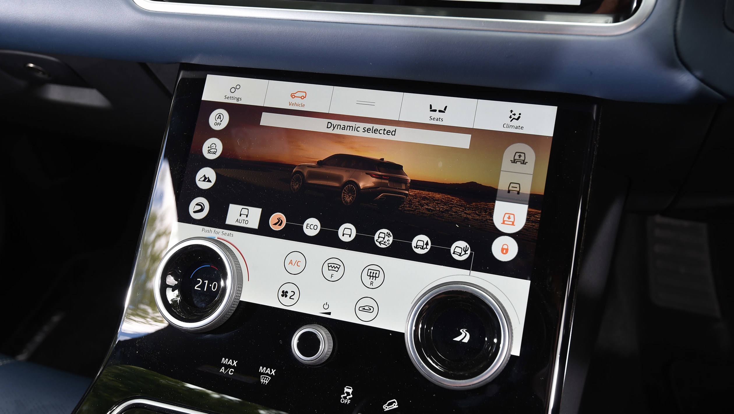 Used Range Rover Velar - sat-nav
