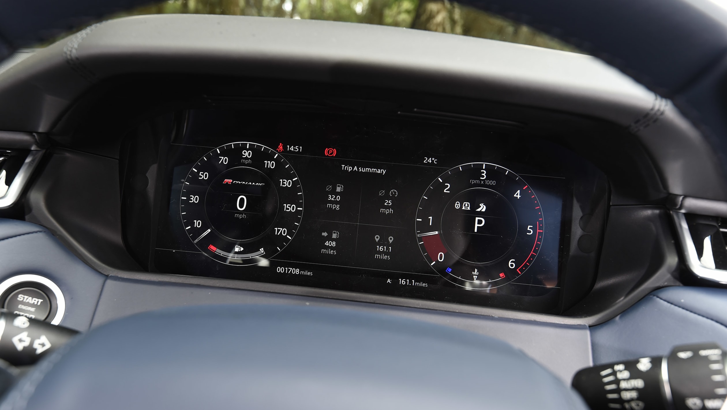 Used Range Rover Velar - dials