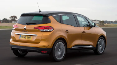 Used Renault Scenic Mk4 - rear action