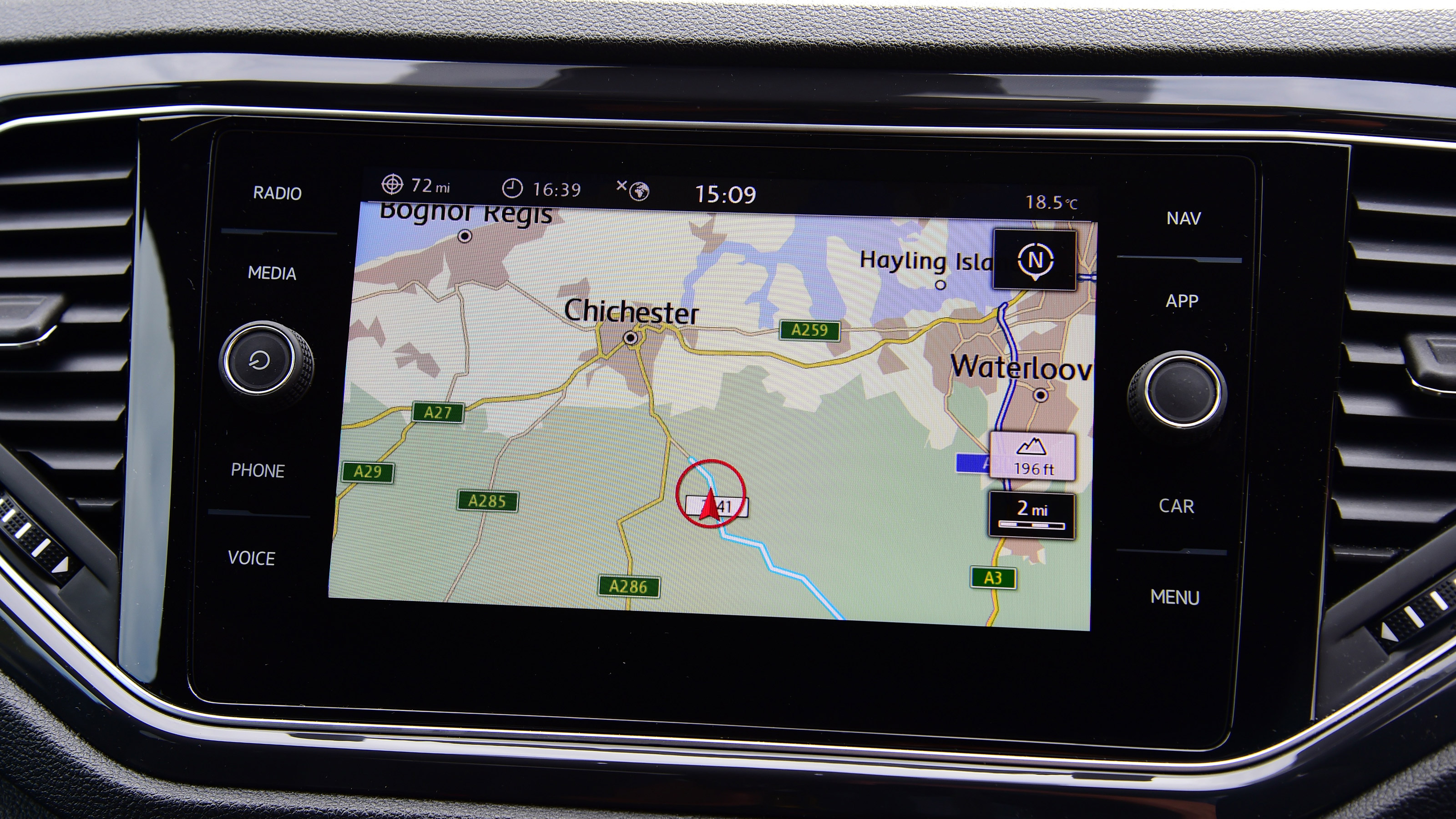 Used Volkswagen T-Roc - sat-nav
