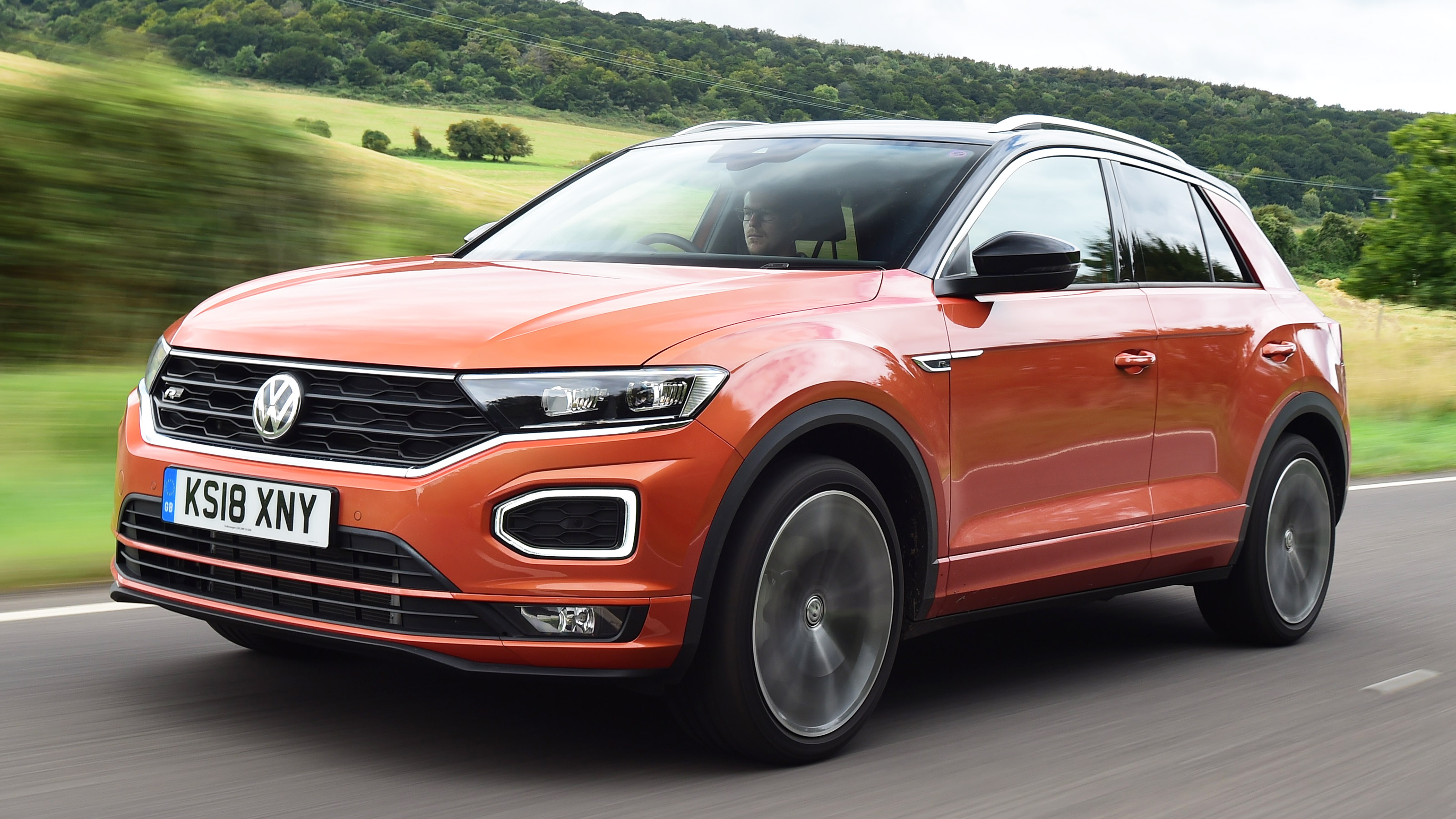 Volkswagen T-Roc - tracking