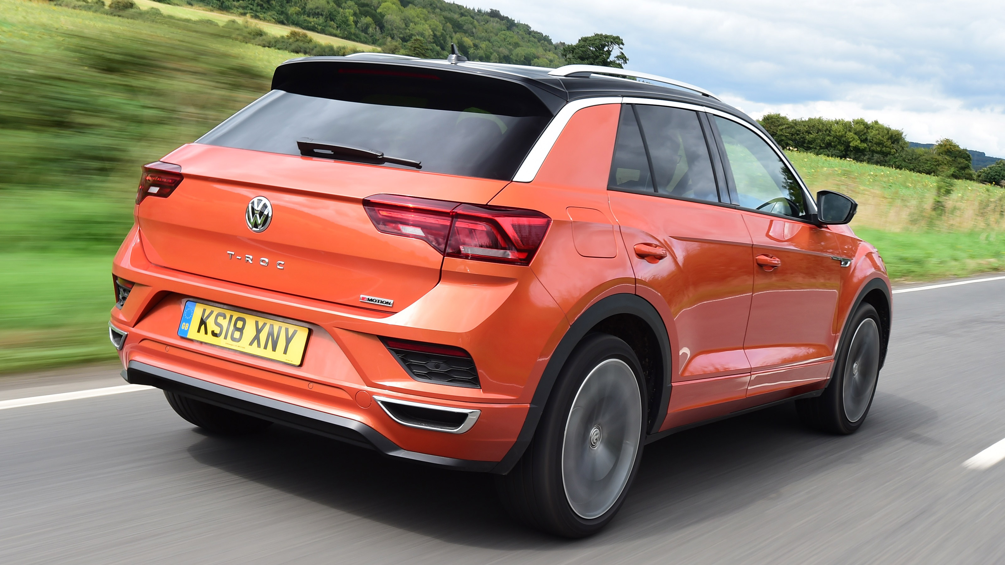 Used Volkswagen T-Roc - rear tracking