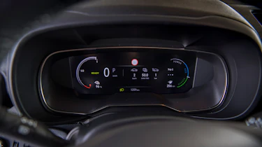 Vauxhall Combo-e - dials
