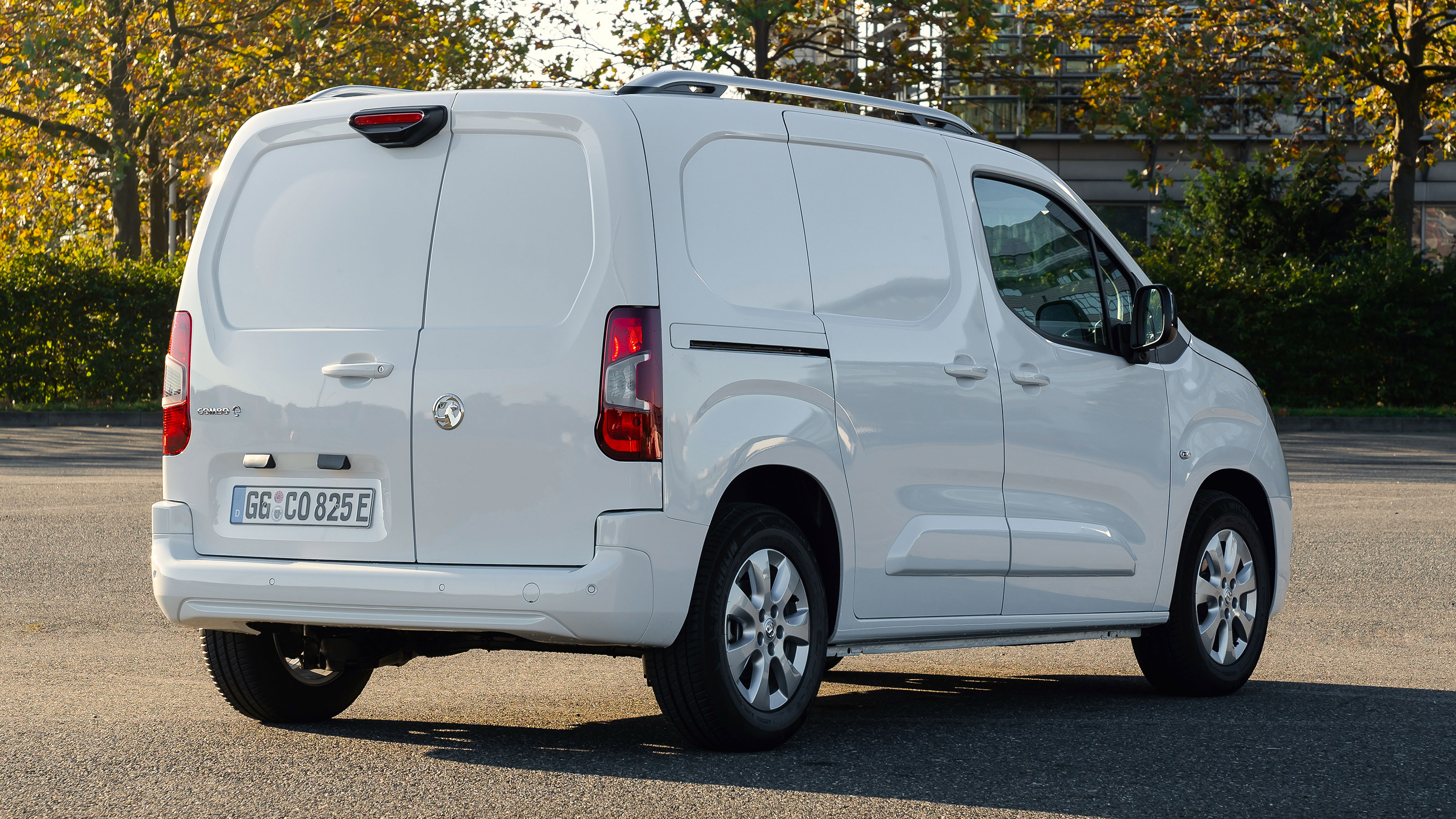 Vauxhall Combo-e - rear static