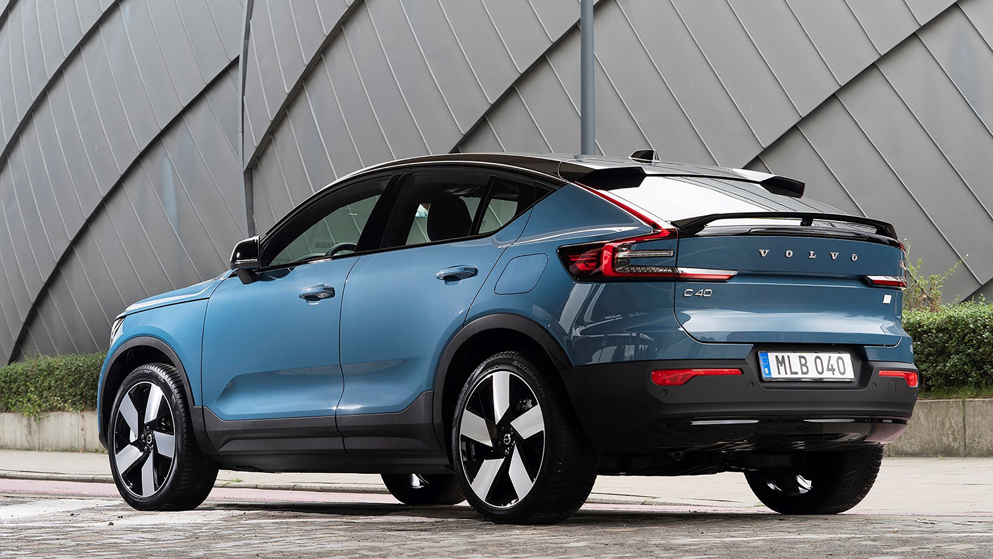Volvo C40 Recharge - rear static