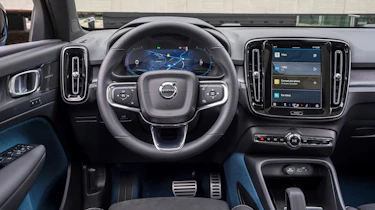 Volvo C40 Recharge - dash