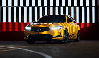 Acura Integra 2021 - front