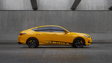 Acura Integra 2021 - side shot