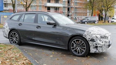 BMW 3 Series Touring - spyshot 3