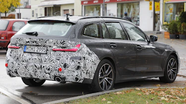 BMW 3 Series Touring - spyshot 6
