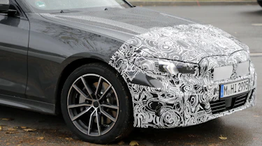 BMW 3 Series Touring - spyshot 9