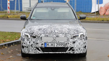 BMW 3 Series Touring - spyshot 7