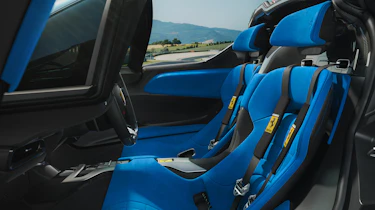 Ferrari Daytona SP3 - seats
