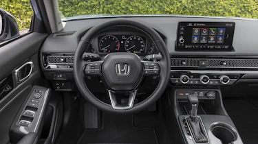 Honda Civic 2021 - interior