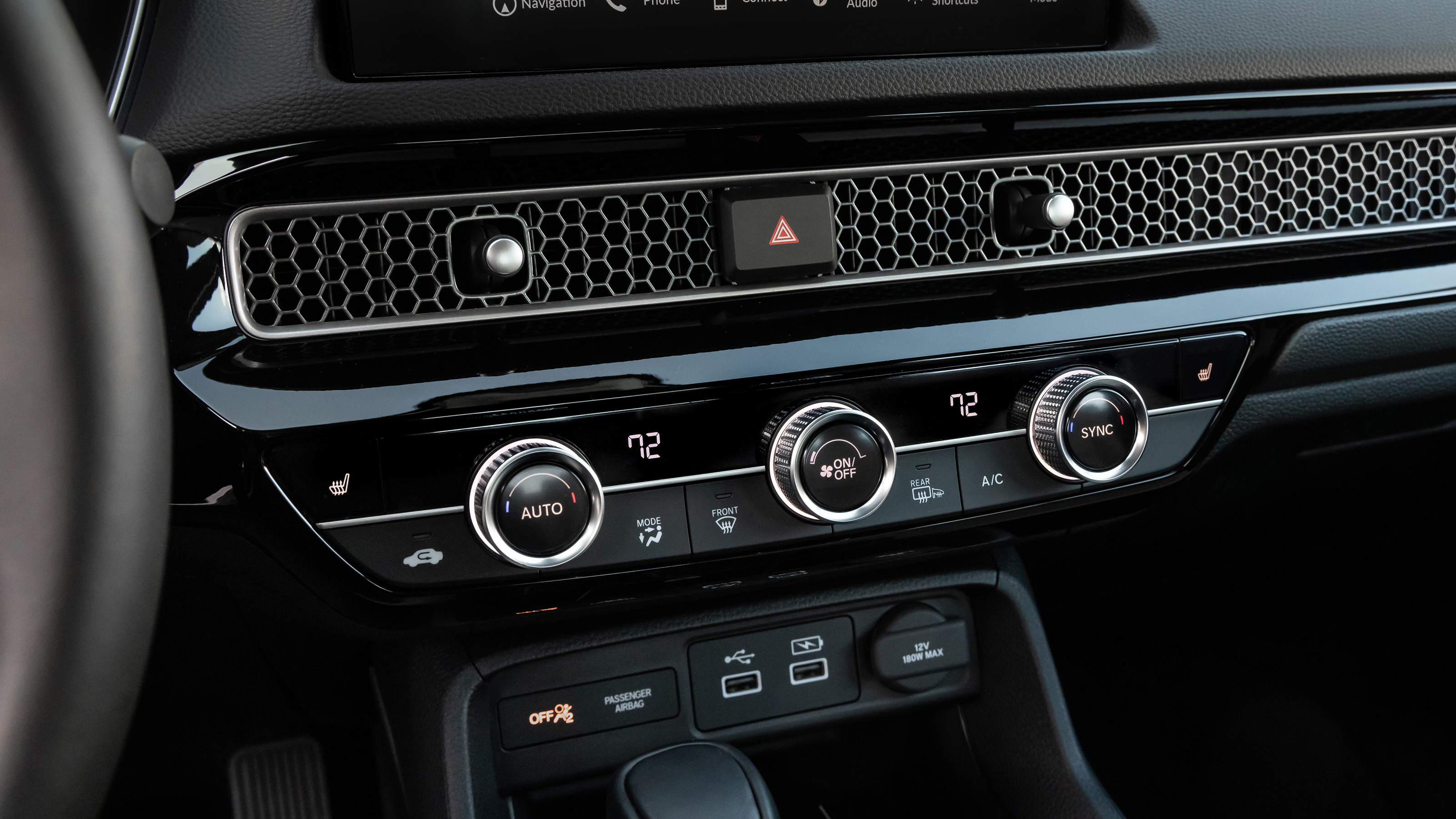 Honda Civic 2021 - interior