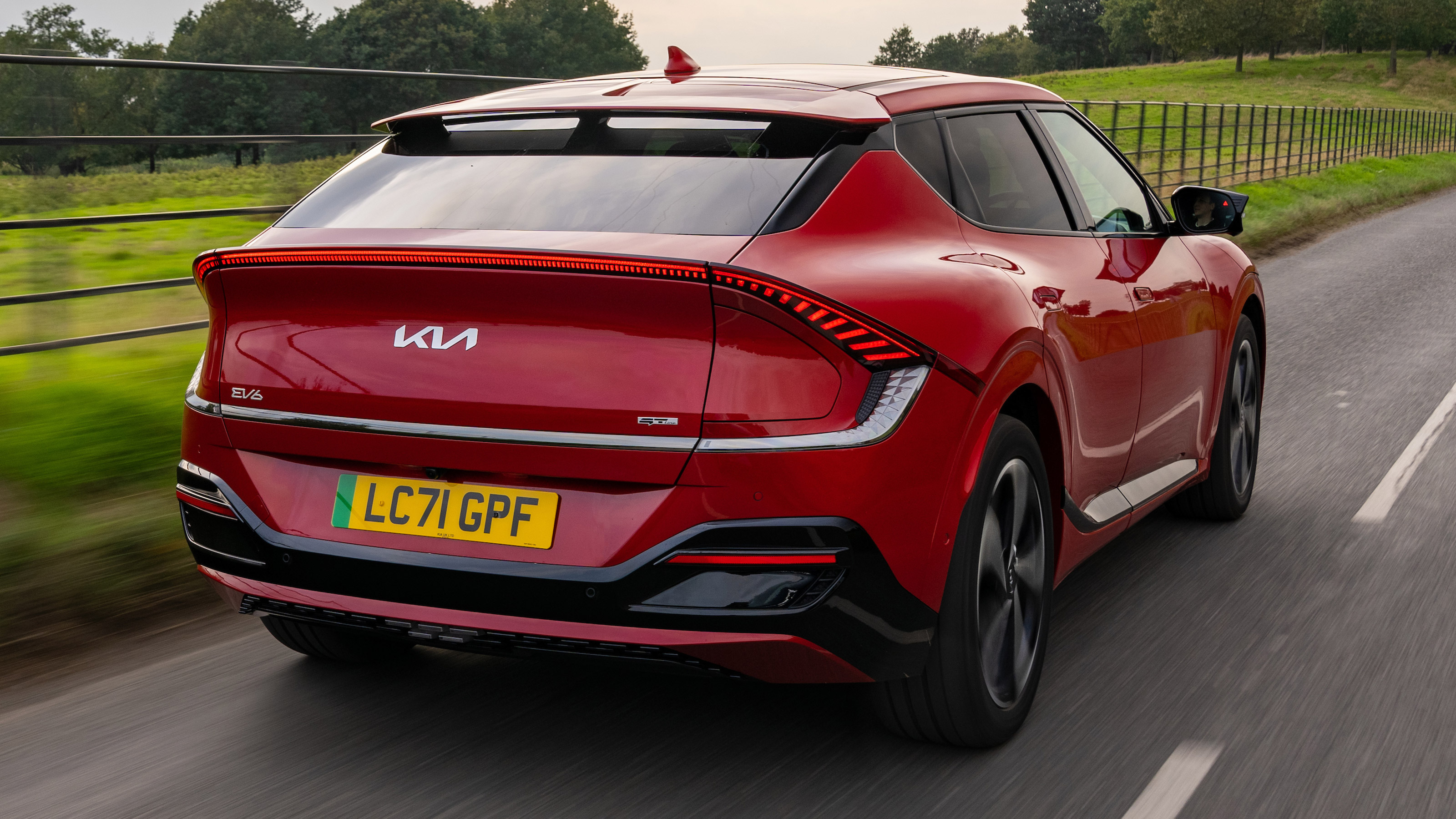 Kia EV6 AWD - rear