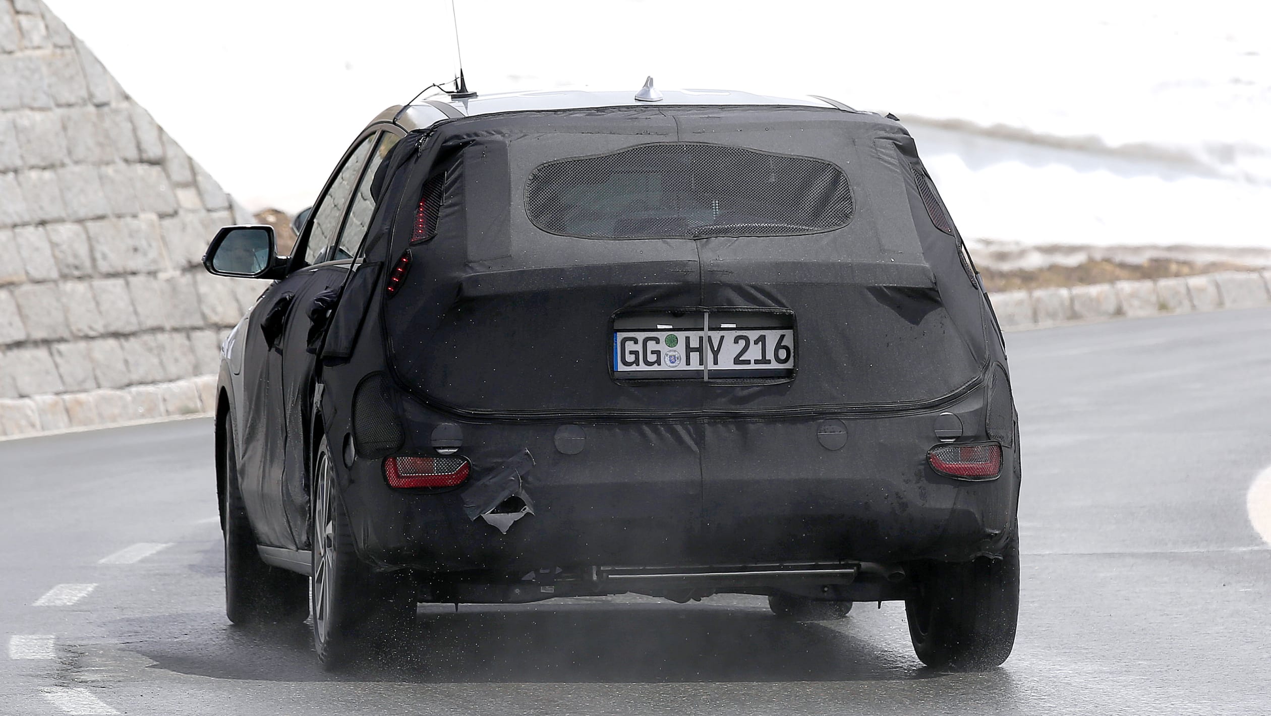 Kia Niro - spyshot 4