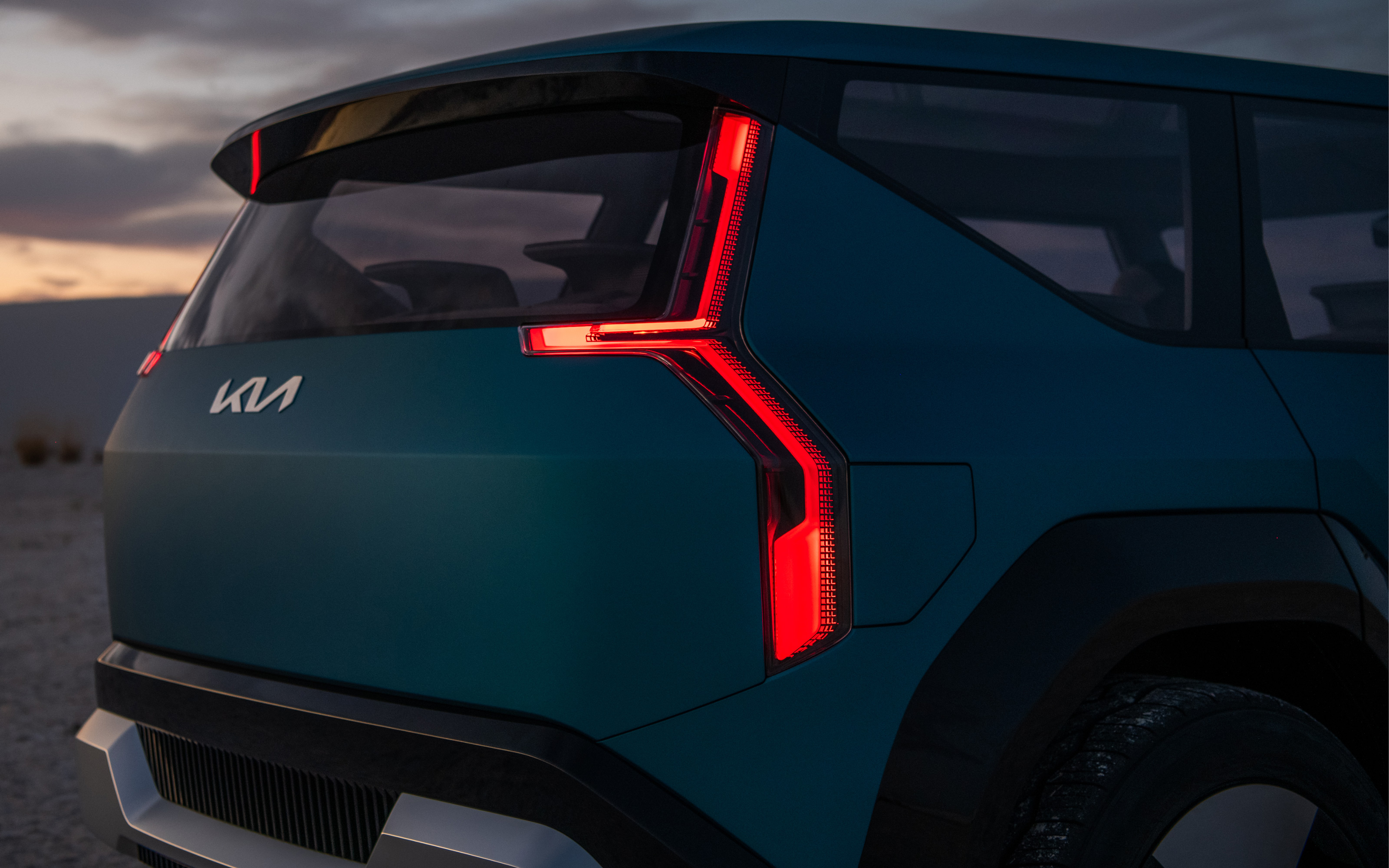 Kia EV9 Concept - brake light
