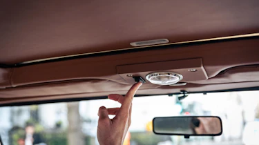 Kingsley ULEZ Range Rover Classic - interior light