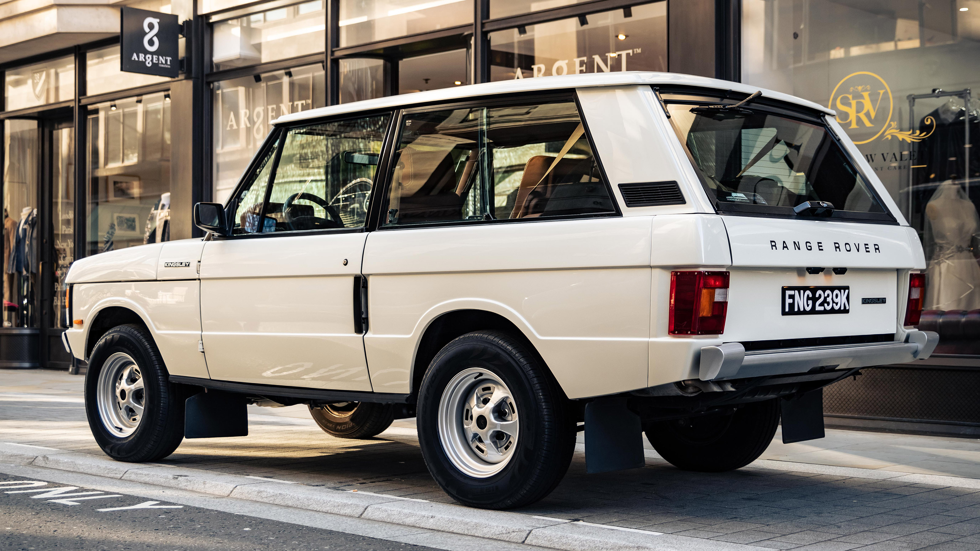 Kingsley ULEZ Range Rover Classic - rear static