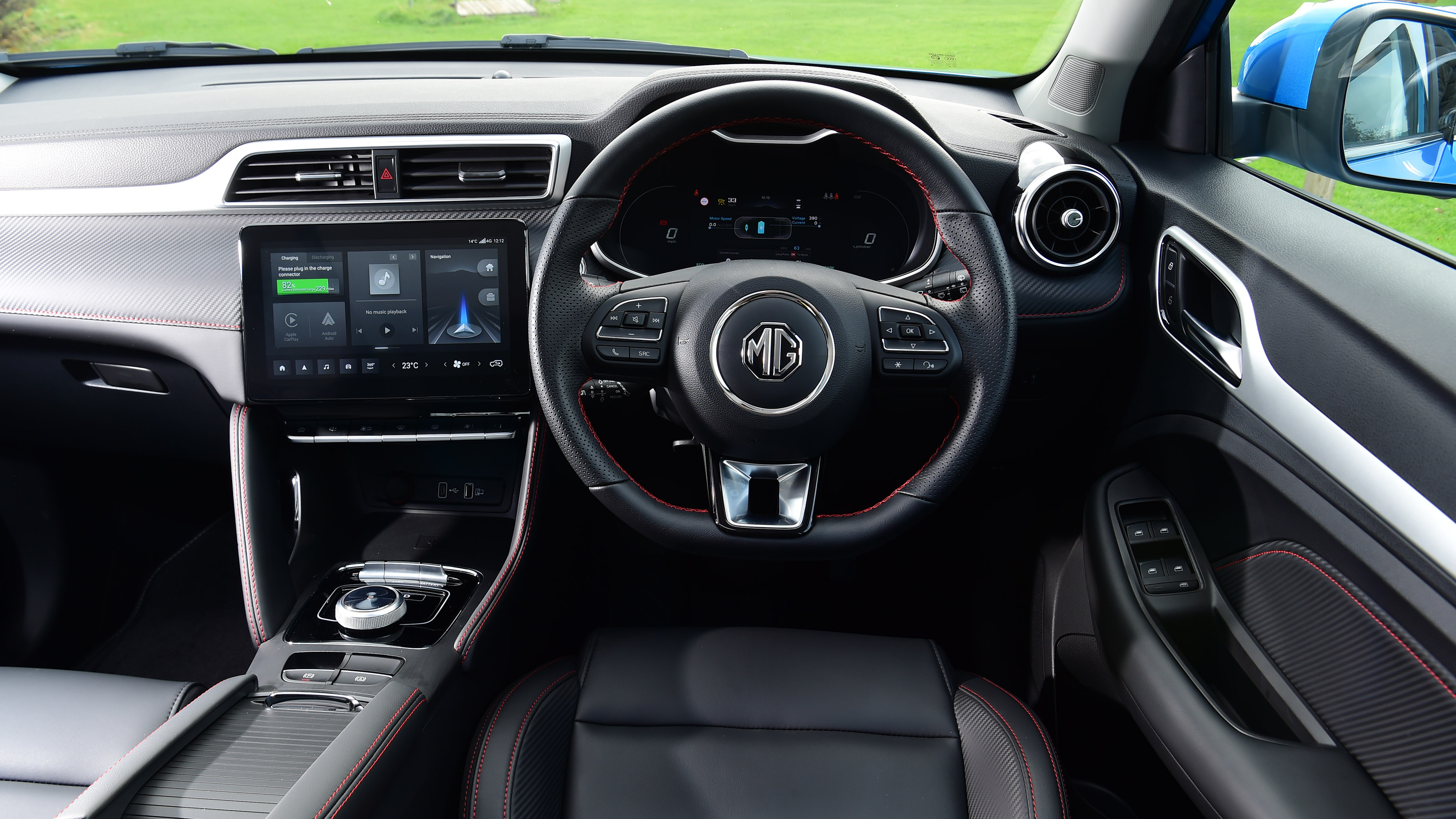 MG ZS EV - dash