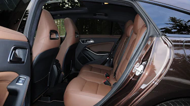 Mercedes CLA Shooting Brake - rear seats