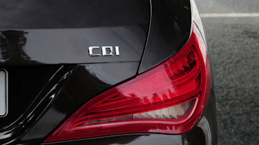 Mercedes CLA Shooting Brake - badge