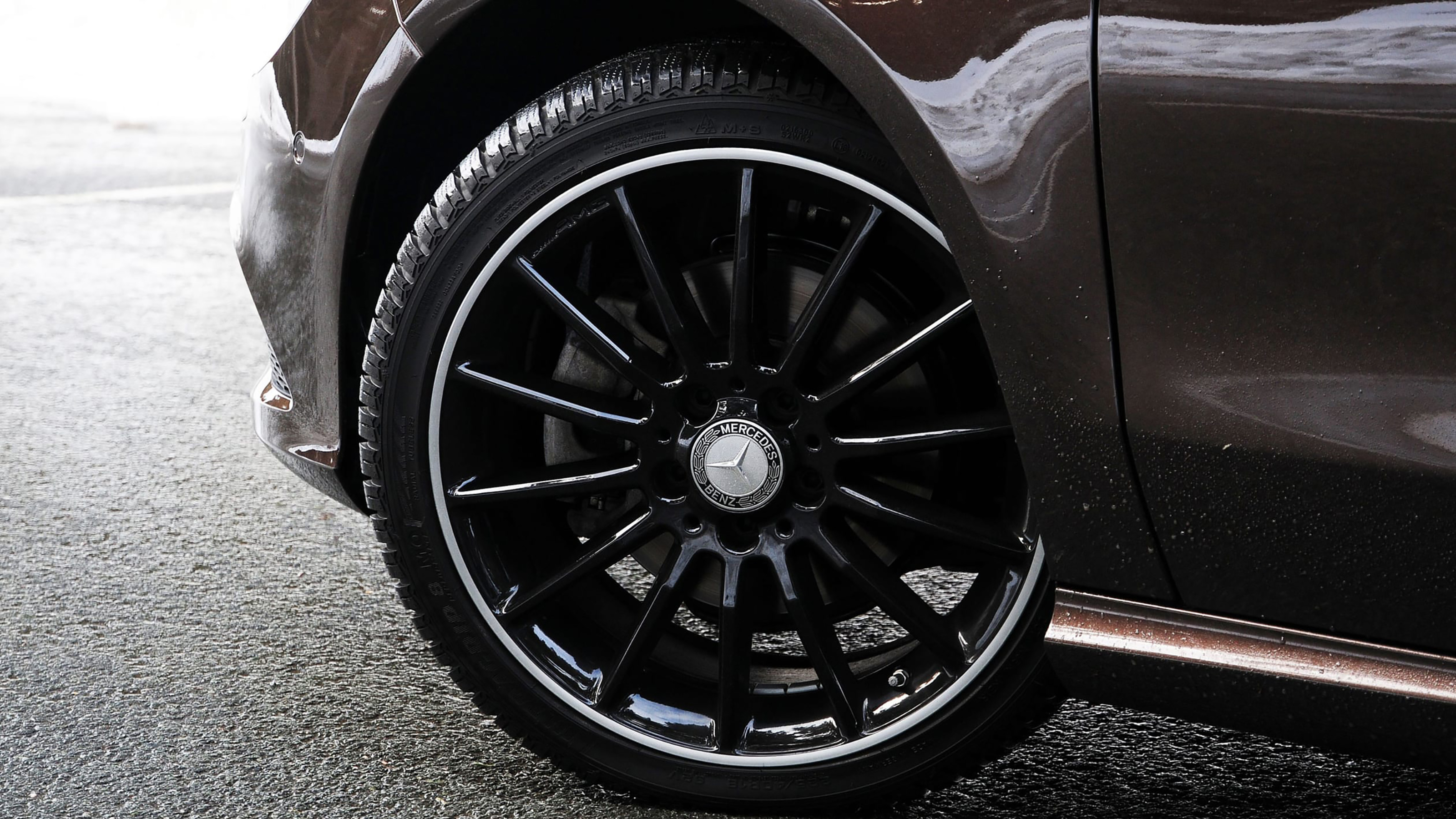 Mercedes CLA Shooting Brake - wheel