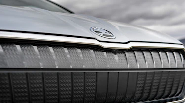 Skoda Enyaq iV - grille