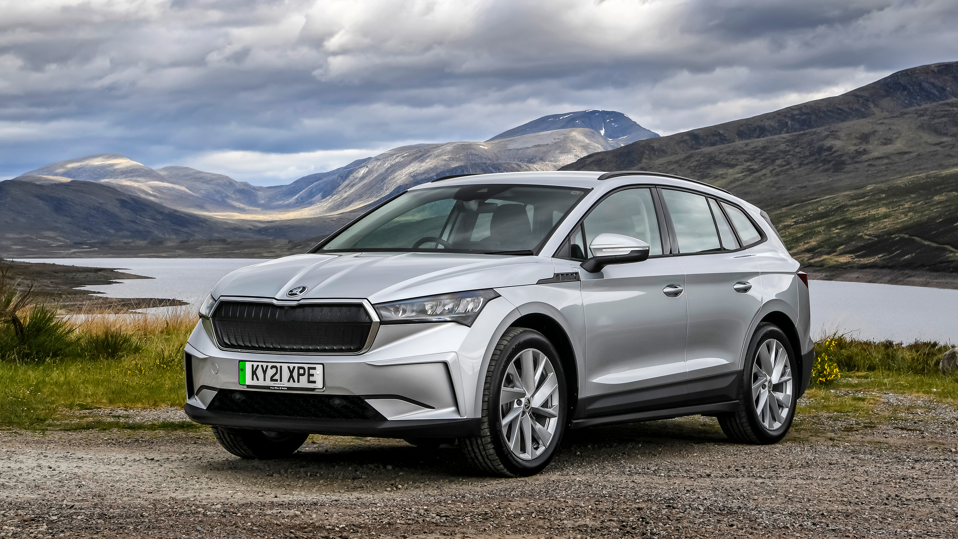 Skoda Enyaq iV - front