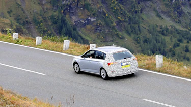 Skoda Scala facelift spy - rear