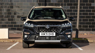 Suzuki S-Cross - full front