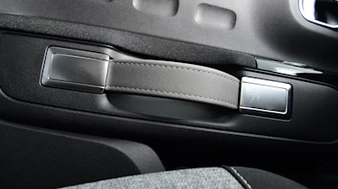 Citroen C3 - handle