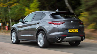 Used Alfa Romeo Stelvio - rear tracking