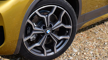 Used BMW X2 - wheel