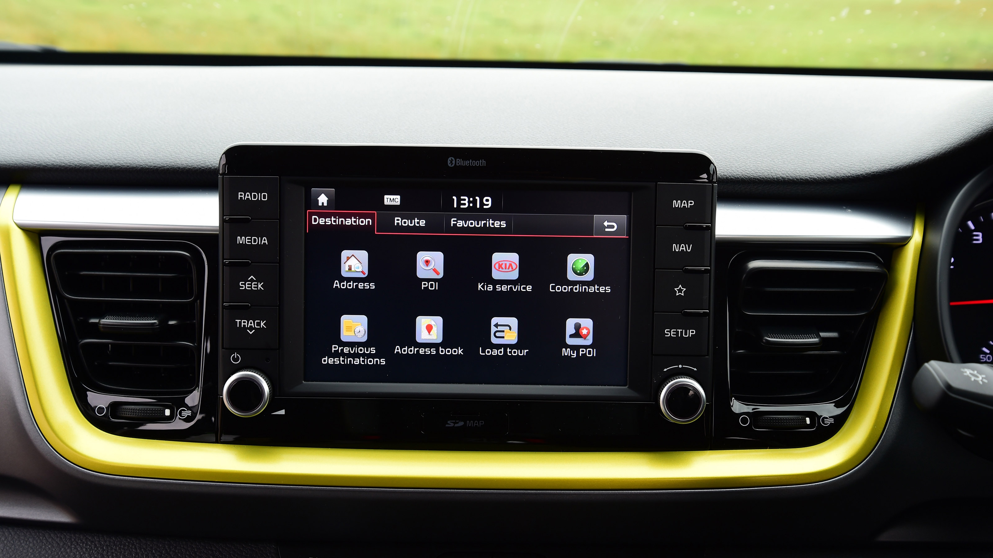 Used Kia Stonic Mk1 - infotainment