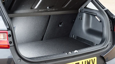 Used Kia Stonic Mk1 - boot