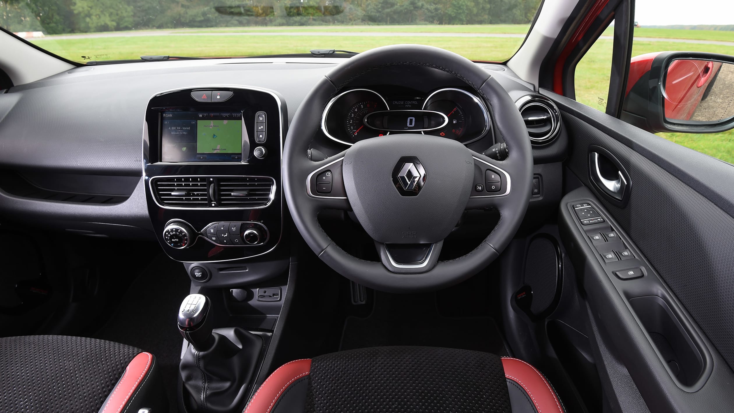 Used Renault Clio Mk4 - dash