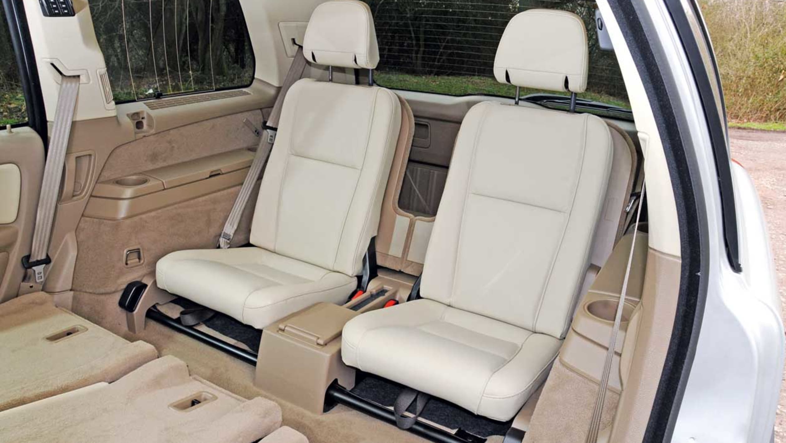 Used Volvo XC90 Mk1 - back seats