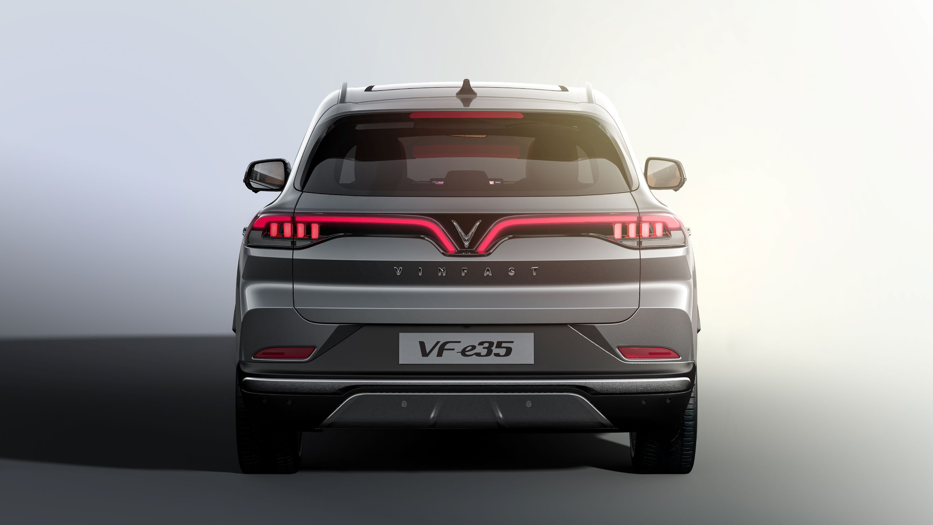 Vinfast VF e35 - rear